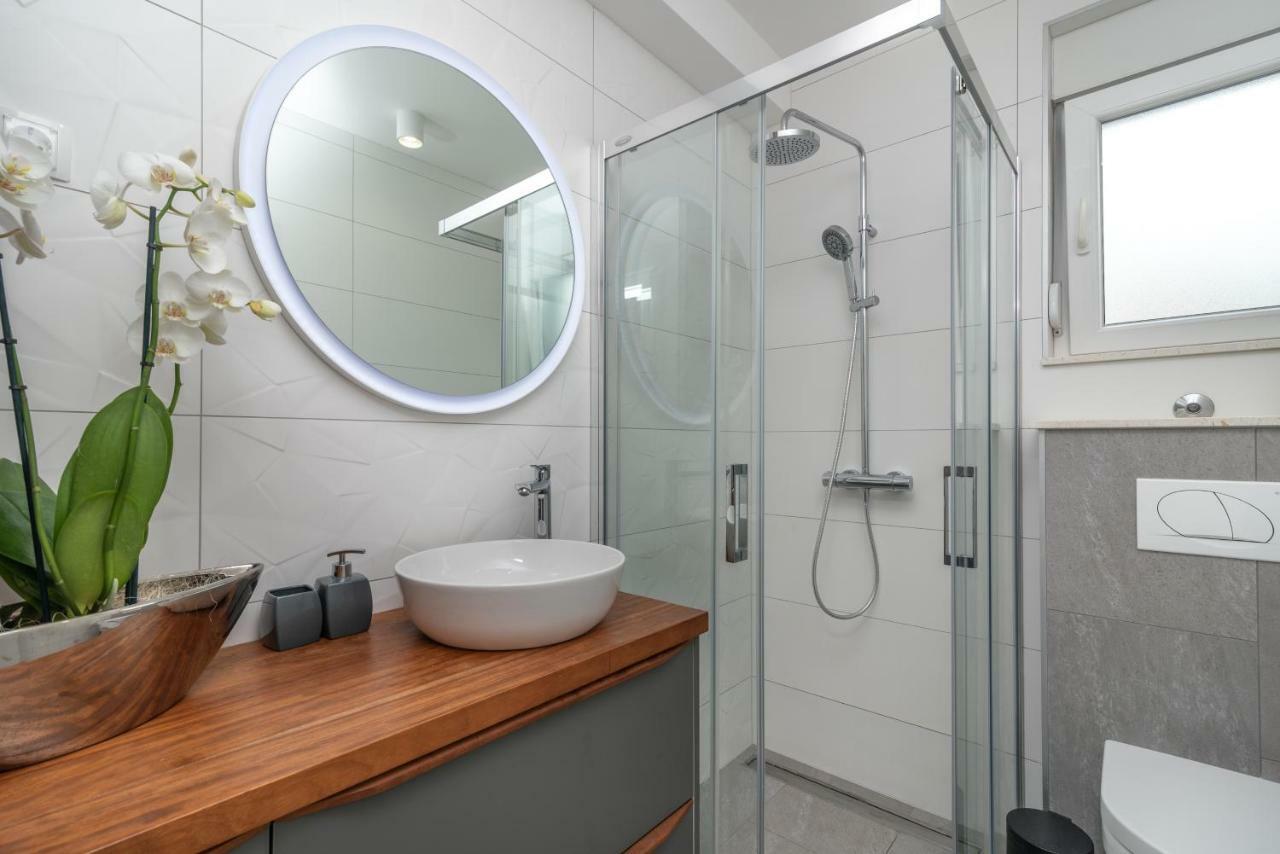 Apartment Ferias Trogir Luaran gambar
