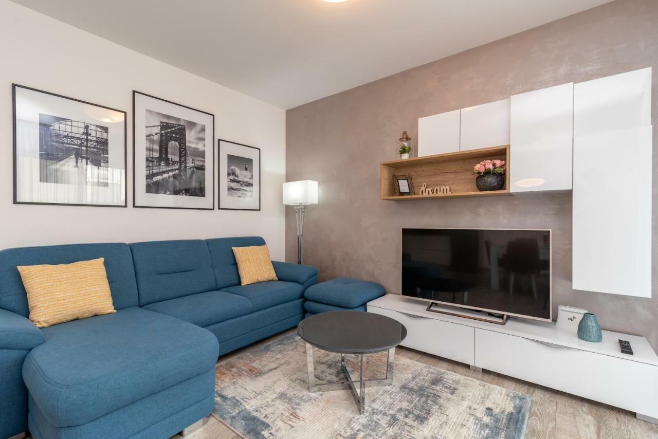 Apartment Ferias Trogir Luaran gambar