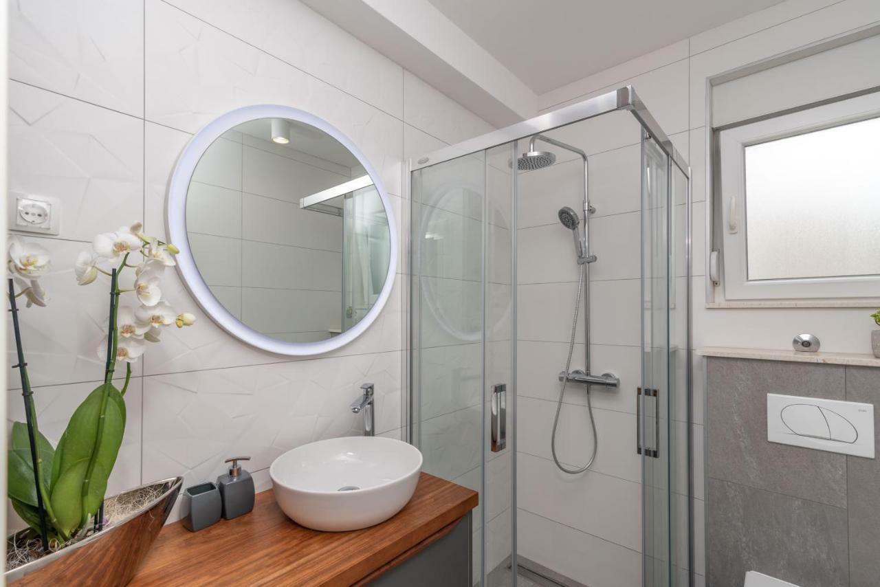 Apartment Ferias Trogir Luaran gambar